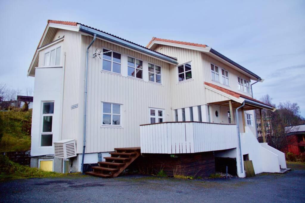 Central Large Modern House With A View Tromsø Dış mekan fotoğraf